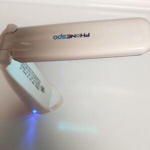 White PhoneSpa Sanitizer